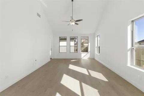 1713 Horizon Way - Photo 5 of 20