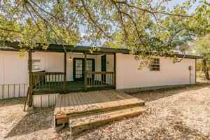 featured image of 1708 Hilltop Ln