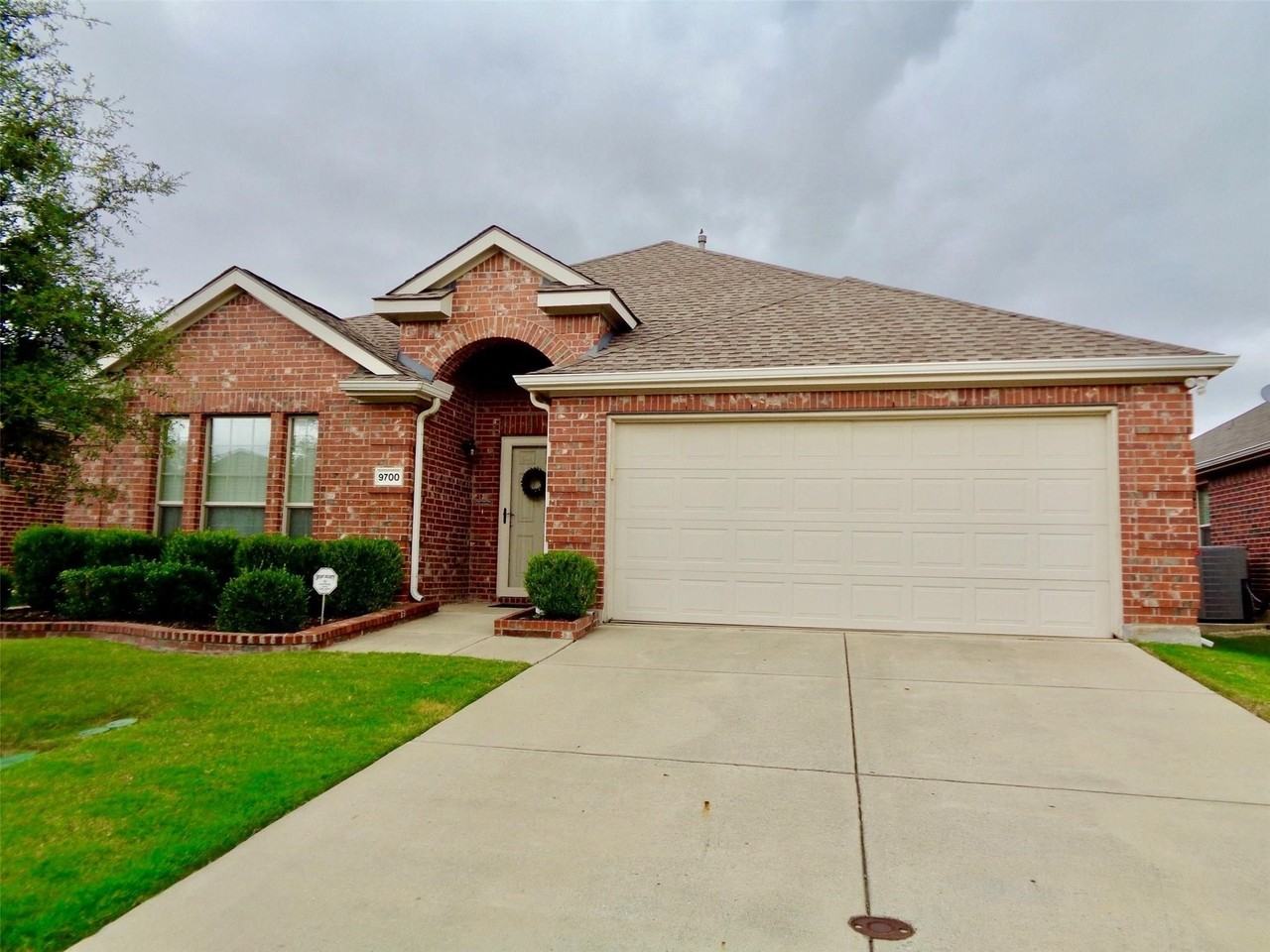 9700 Starfire Dr