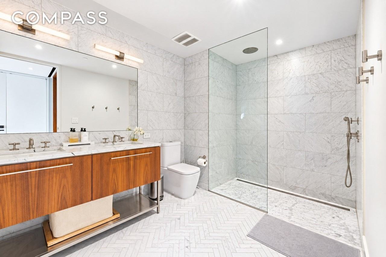 90 Furman St #N820 - Photo 7 of 24