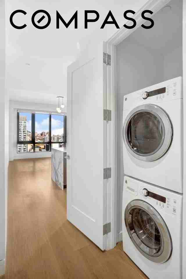 242 Broome St #12D - Photo 6 of 8