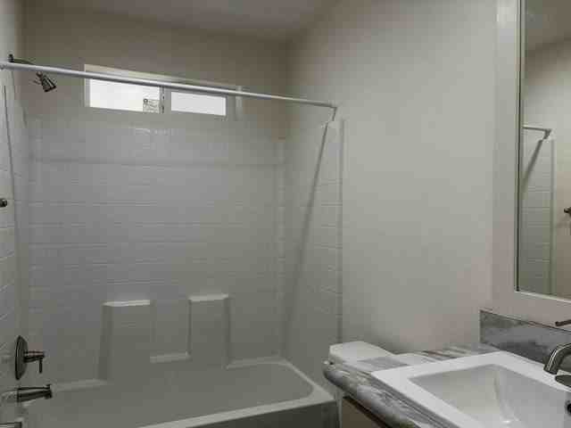 1601 S Sandhill Rd #0095 - Photo 7 of 9