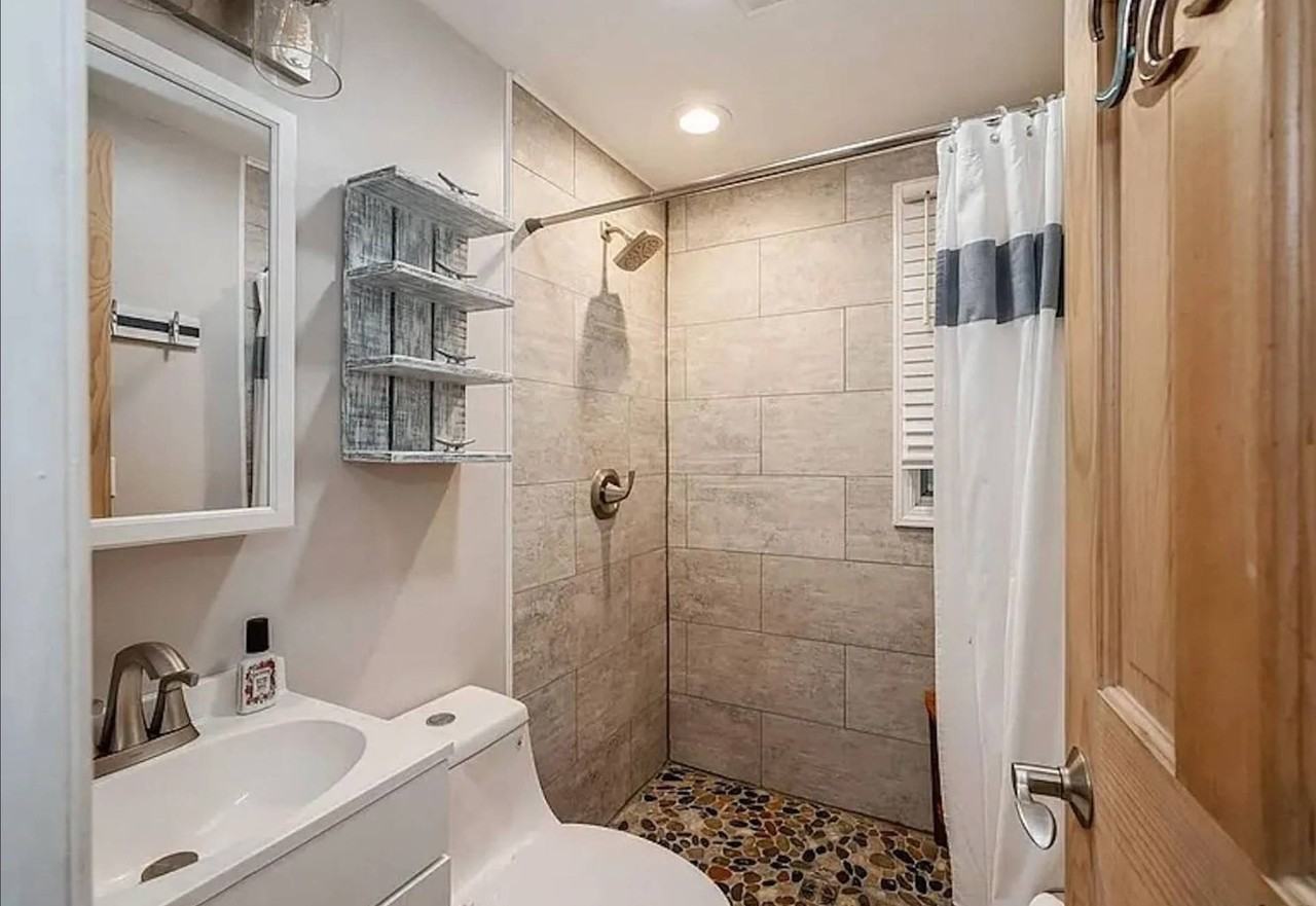 14 E Landing Rd - Photo 4 of 14