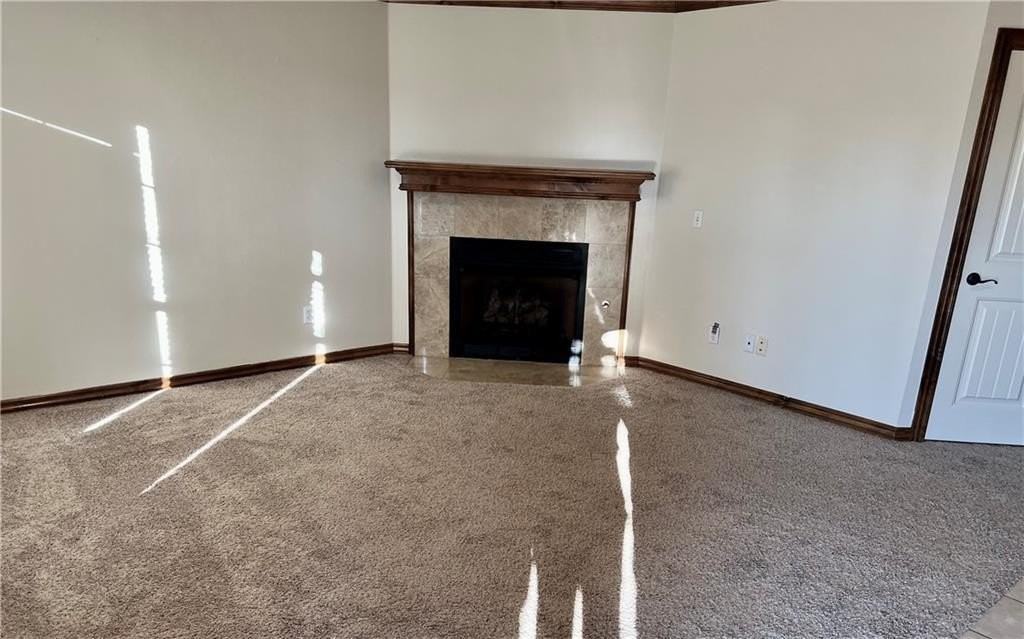 1408 N Lark St - Photo 3 of 11