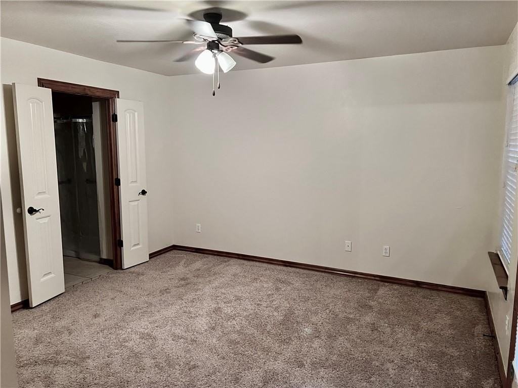 1408 N Lark St - Photo 6 of 11