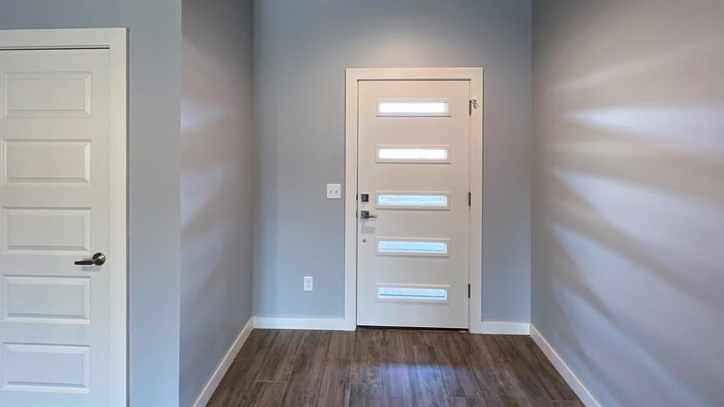 17640 Natalie Ct - Photo 2 of 50