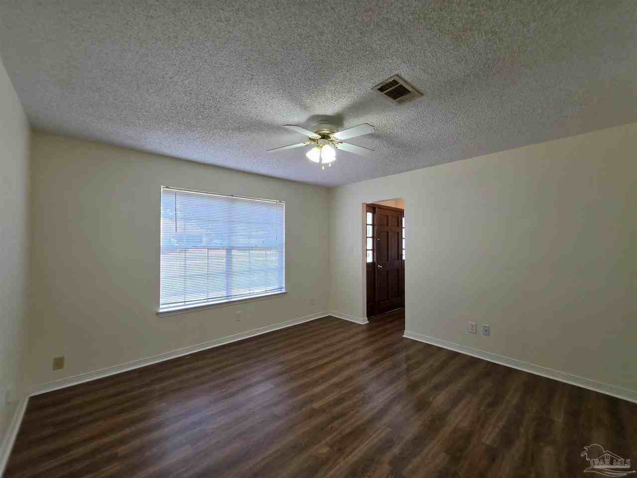 6942 Falcon Dr - Photo 6 of 17