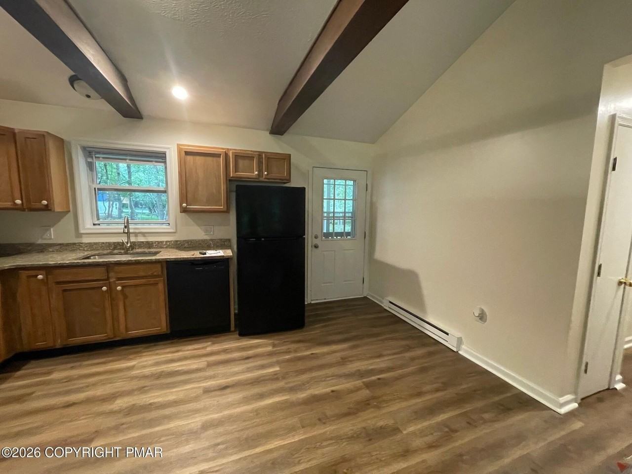 120 Forest Hill Dr - Photo 5 of 25
