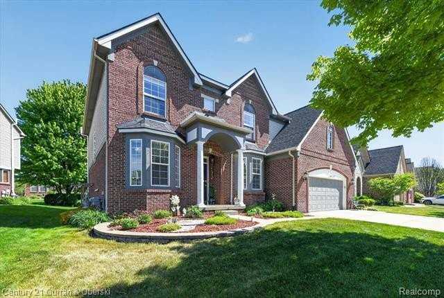 6827 Blackwell - Photo 3 of 44