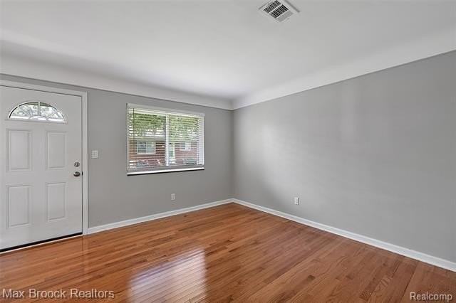 3905 Devon Rd #4 - Photo 3 of 21