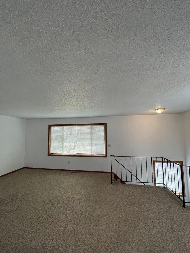 11931 Wintergreen St Nw #1 - Photo 5 of 9