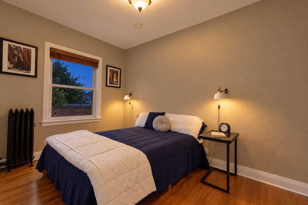 3603 Aldrich Ave S #302 - Photo 3 of 44