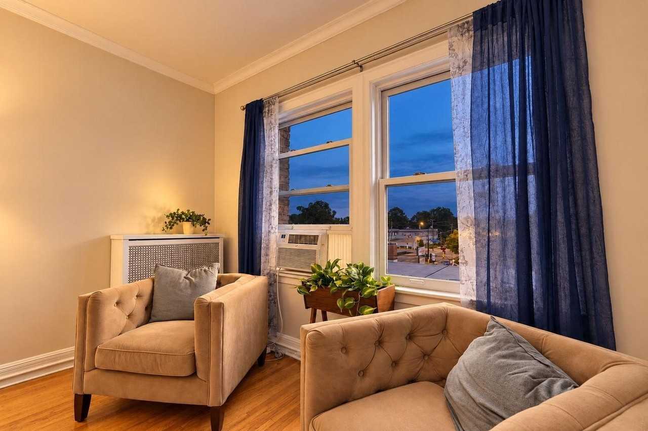 3603 Aldrich Ave S #302 - Photo 6 of 44
