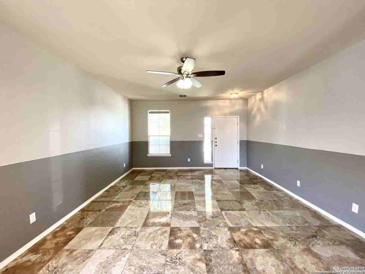 143 Cardinal Way - Photo 2 of 25