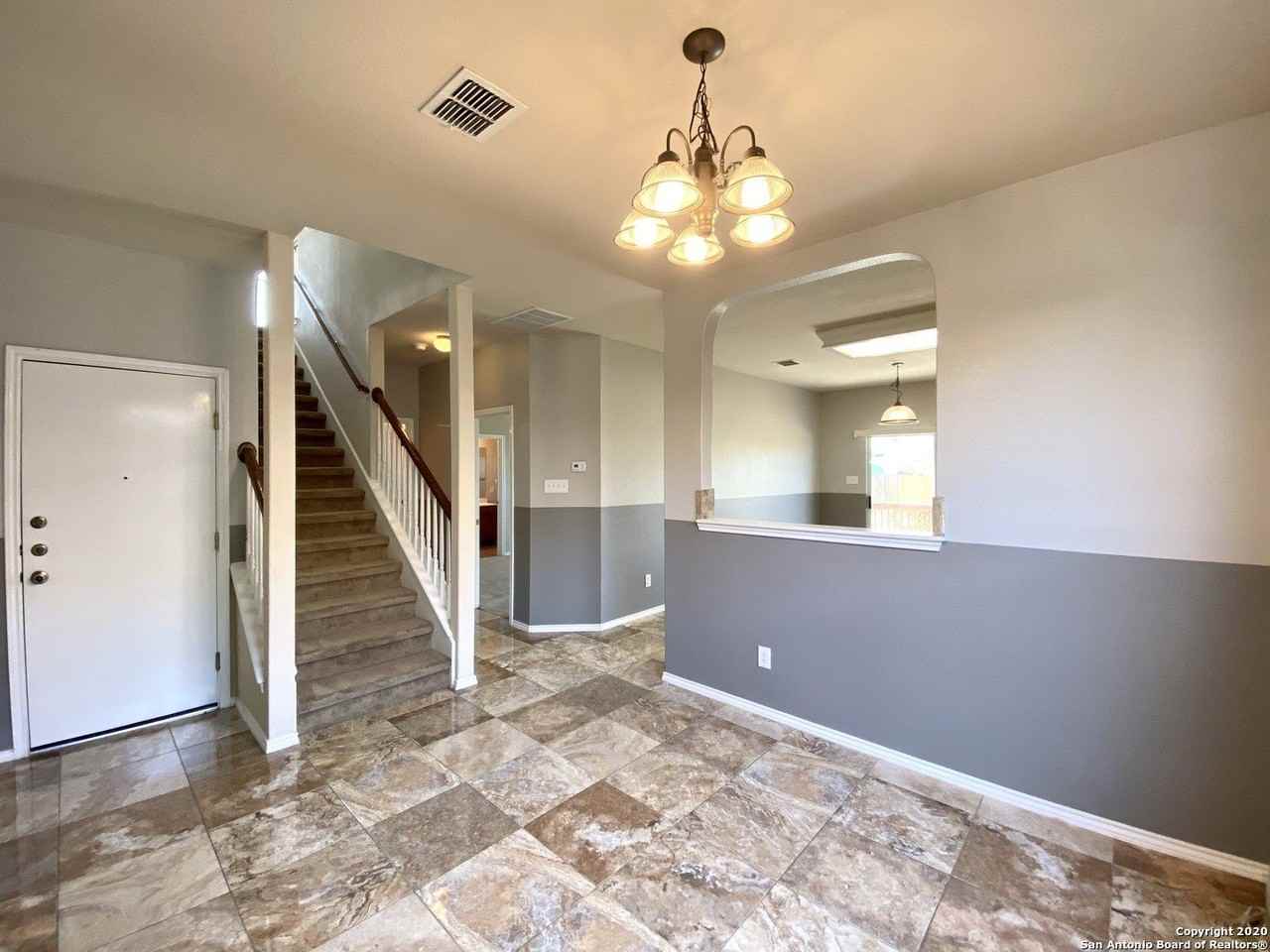 143 Cardinal Way - Photo 5 of 25