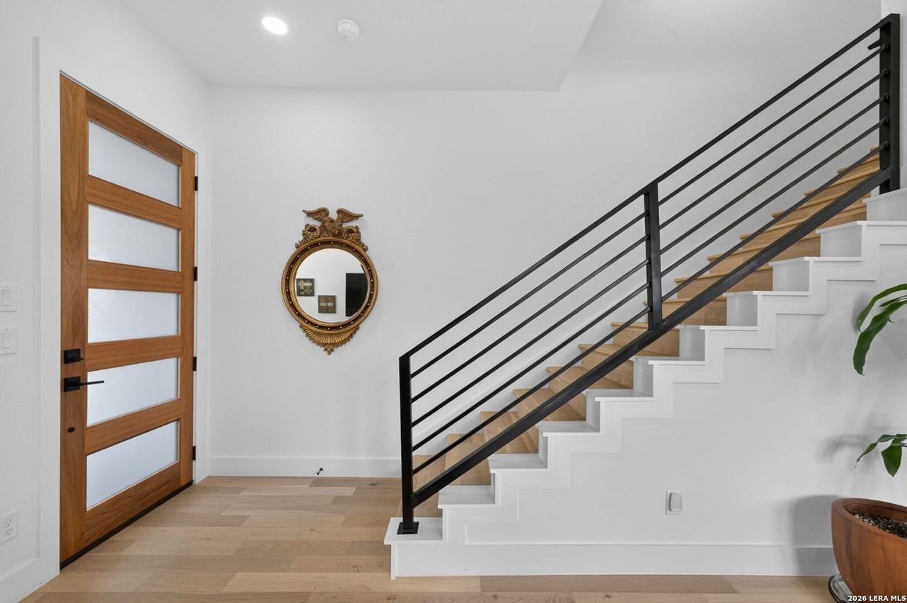 719 Eleanor Ave #102 - Photo 7 of 46