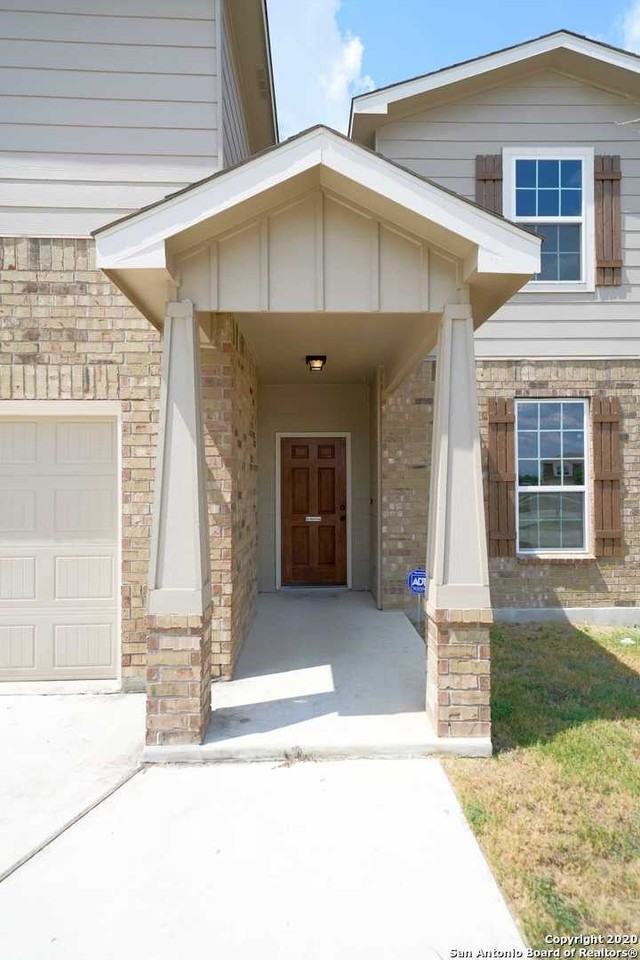 3730 Acorn Pl - Photo 4 of 47