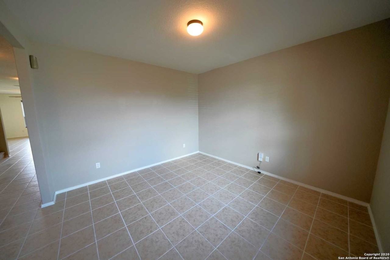 3730 Acorn Pl - Photo 7 of 47