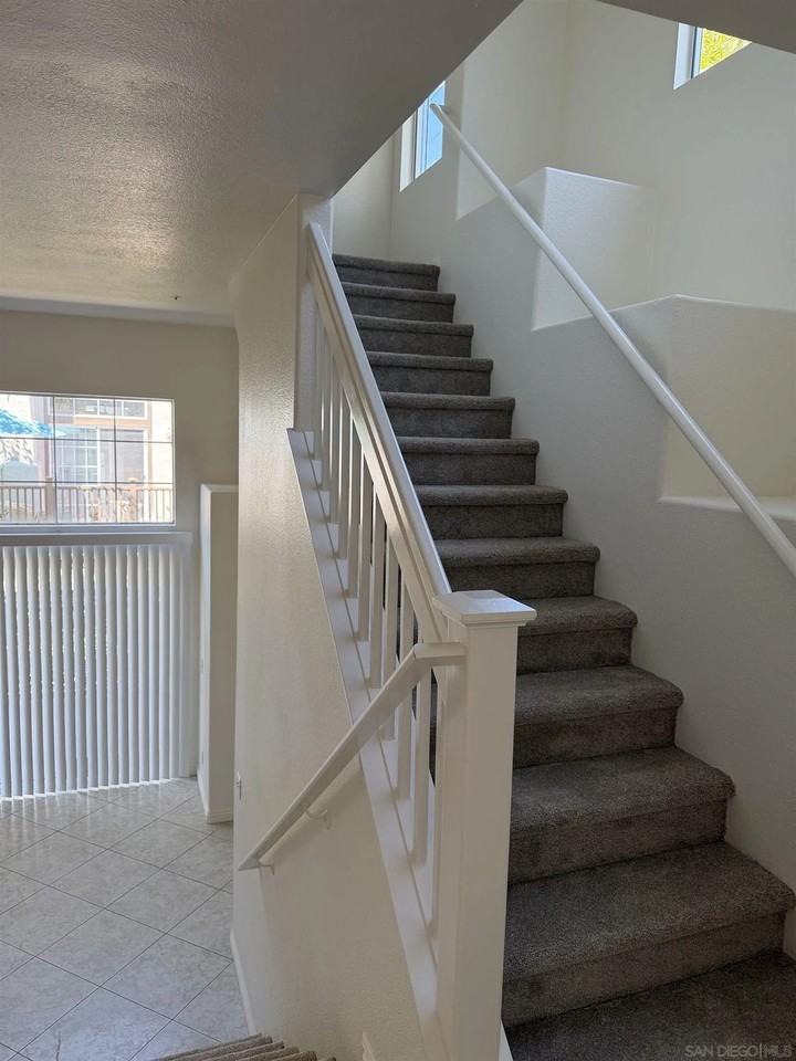 10254 Wateridge Cir #216 - Photo 7 of 39