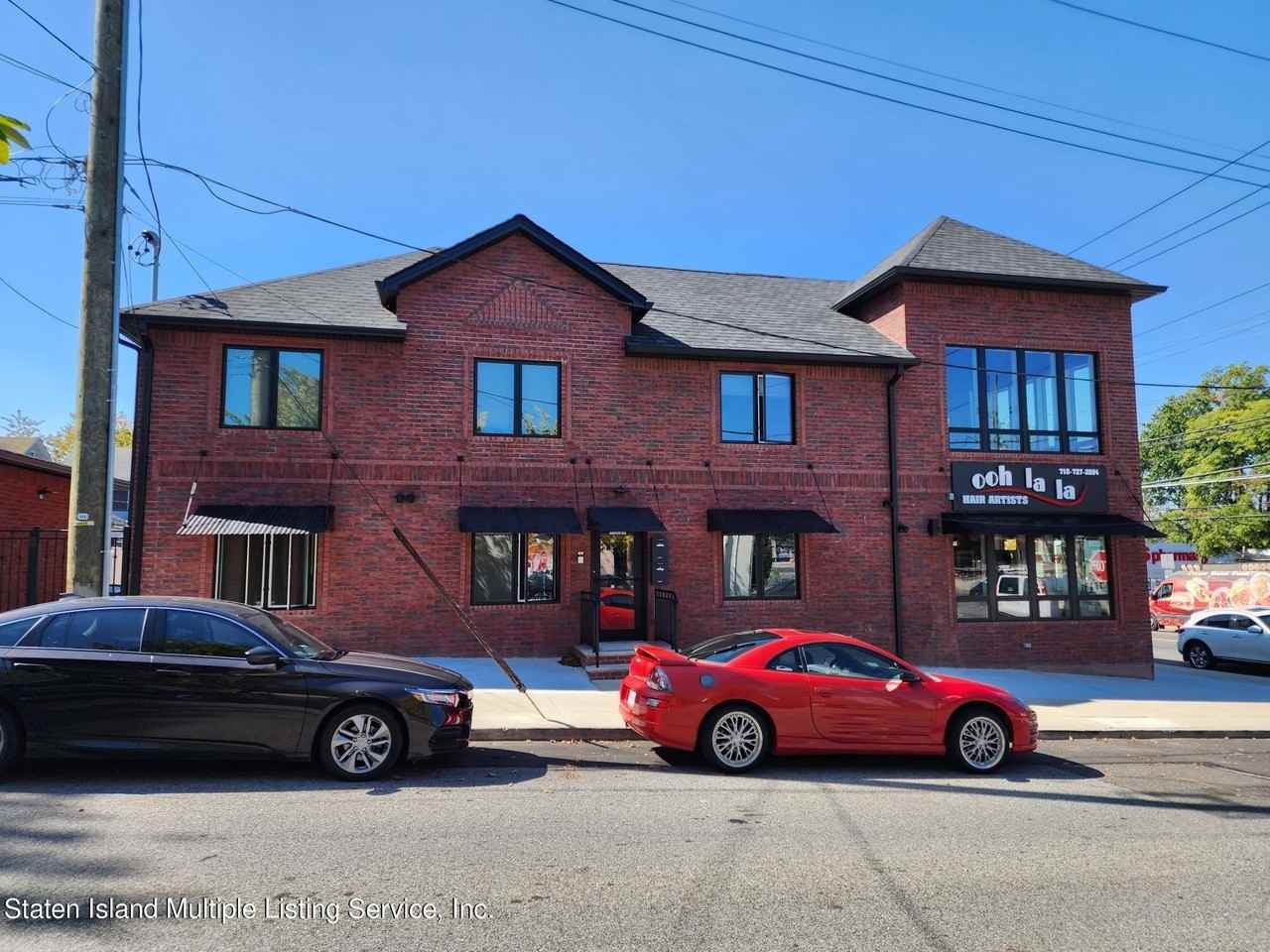 8 Gansevoort Blvd #1 - Photo 2 of 16