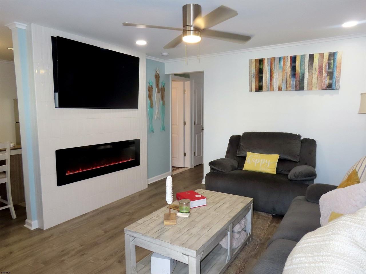 107 E Brigantine Ave #108 - Photo 4 of 14