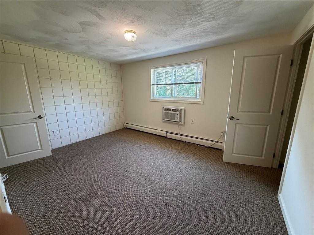 445 Fairview Ave #6 - Photo 2 of 8