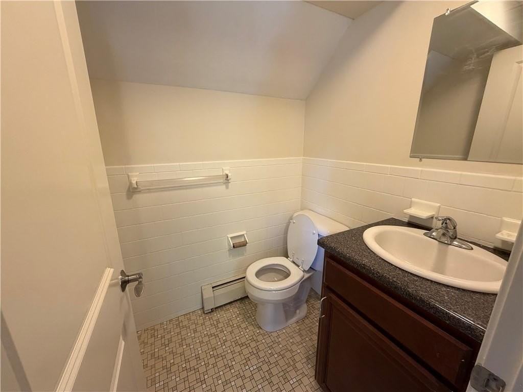 445 Fairview Ave #6 - Photo 5 of 8