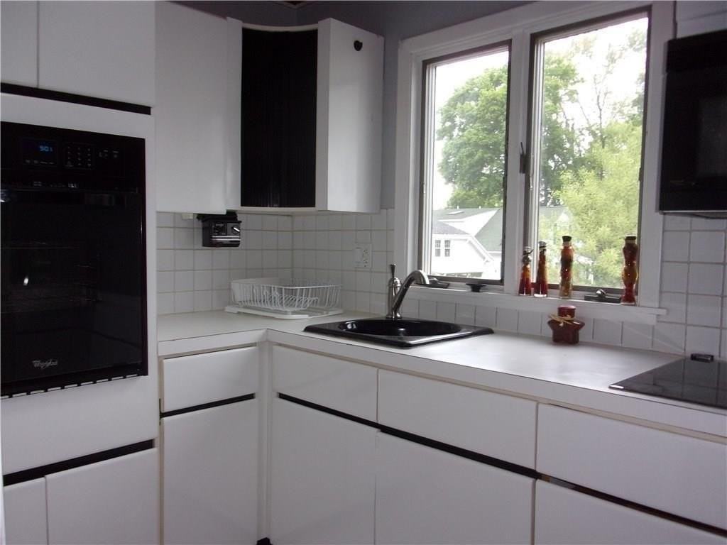 85 Homewood Ave #2ndFL - Photo 2 of 12