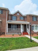 807 Edgemont North St Ne Apt B #Apt B - Photo 1 of 1