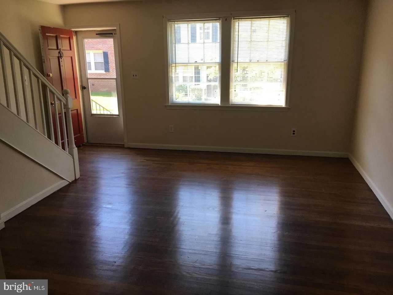 2024 Fort Davis St Se #A - Photo 3 of 15