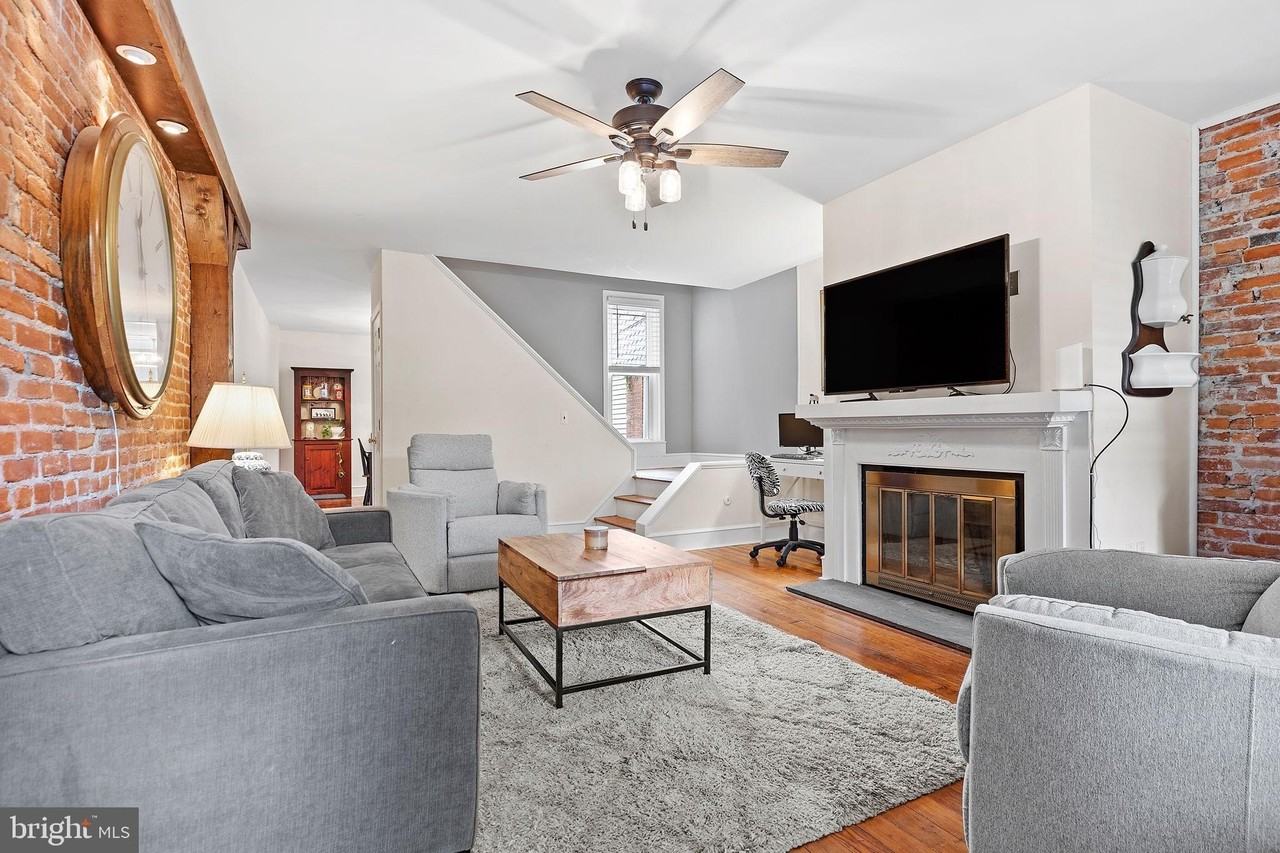 1718 W 13th St - Photo 5 of 26