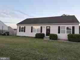 featured image of 107 Mermaid Ln