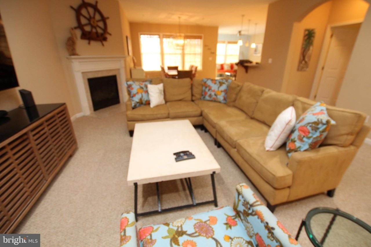38415 Boxwood Ter - Photo 5 of 27