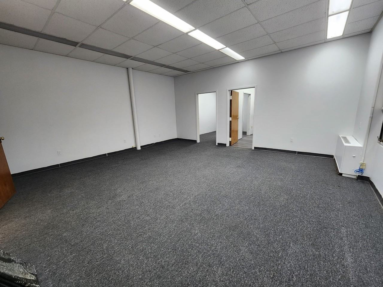 10 Stuyvesant Avenue - Upper Level 1 - Photo 4 of 10