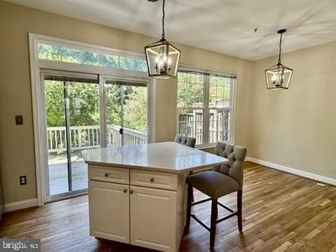 832 Stonehurst Ct - Photo 5 of 22