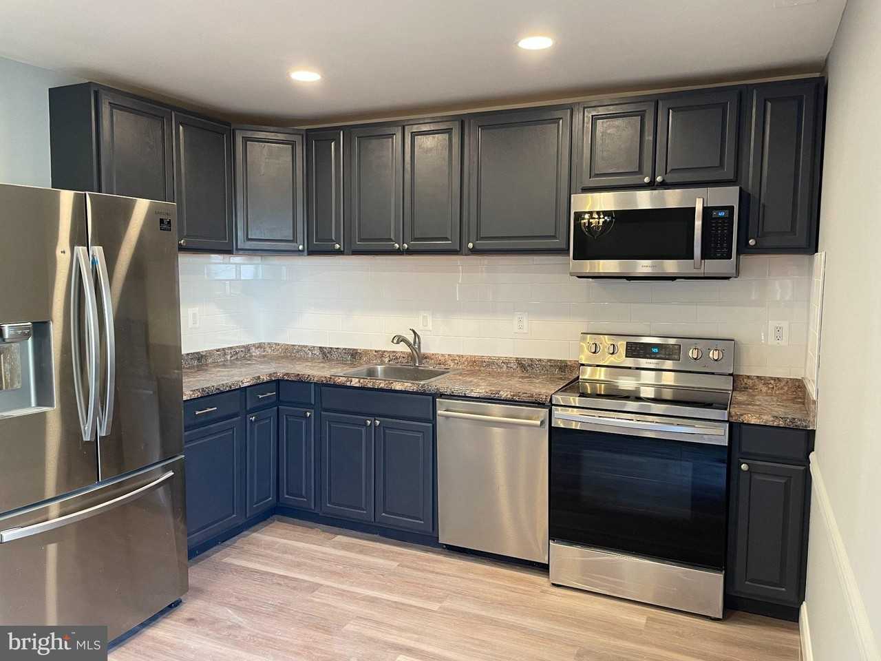 1490 Blockton Ct - Photo 5 of 18