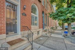 featured image of 1236 S Charles St