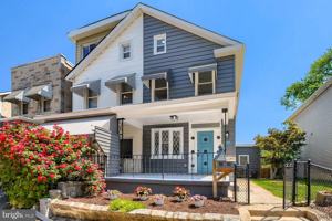 featured image of 3609 Buena Vista Ave