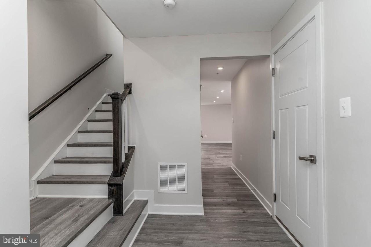 6021 Etterbeek St - Photo 5 of 34