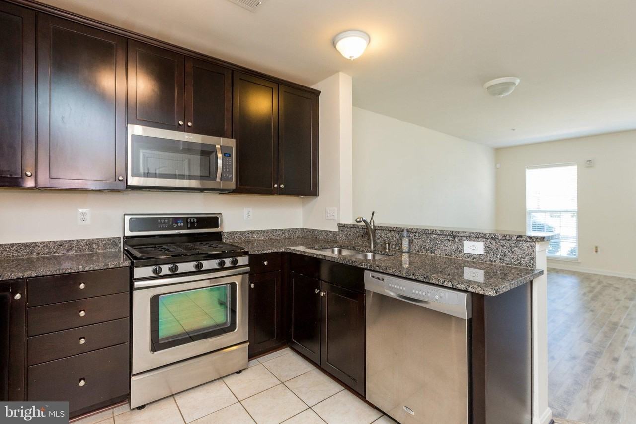 11928 Little Seneca Pkwy #2481 - Photo 3 of 32