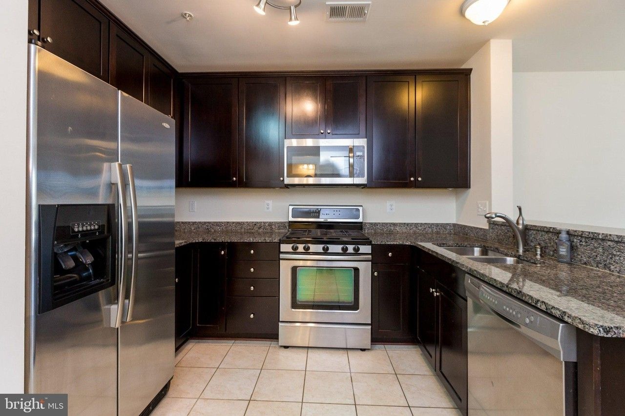 11928 Little Seneca Pkwy #2481 - Photo 5 of 32
