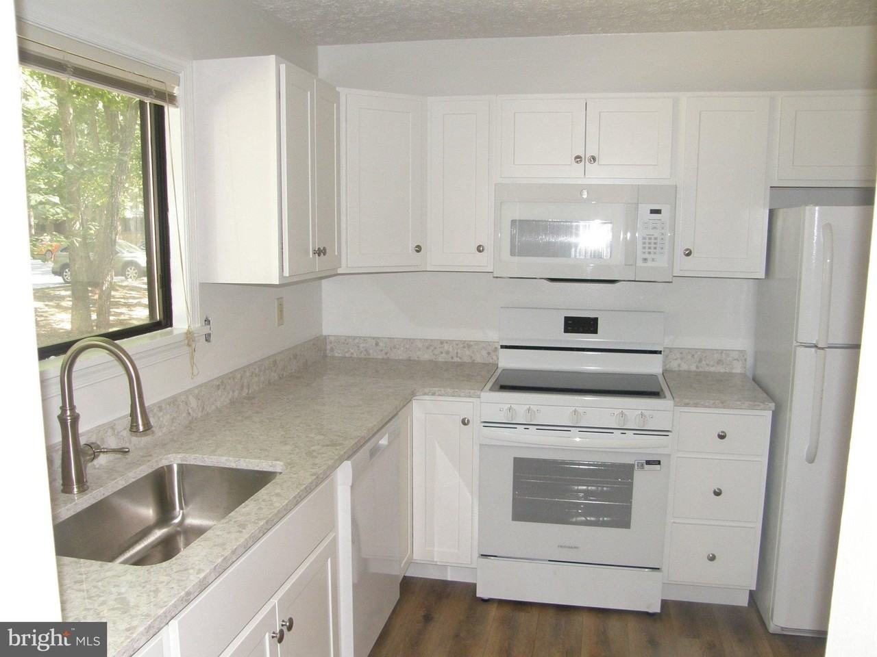 23337 Red Oak Ct - Photo 2 of 35