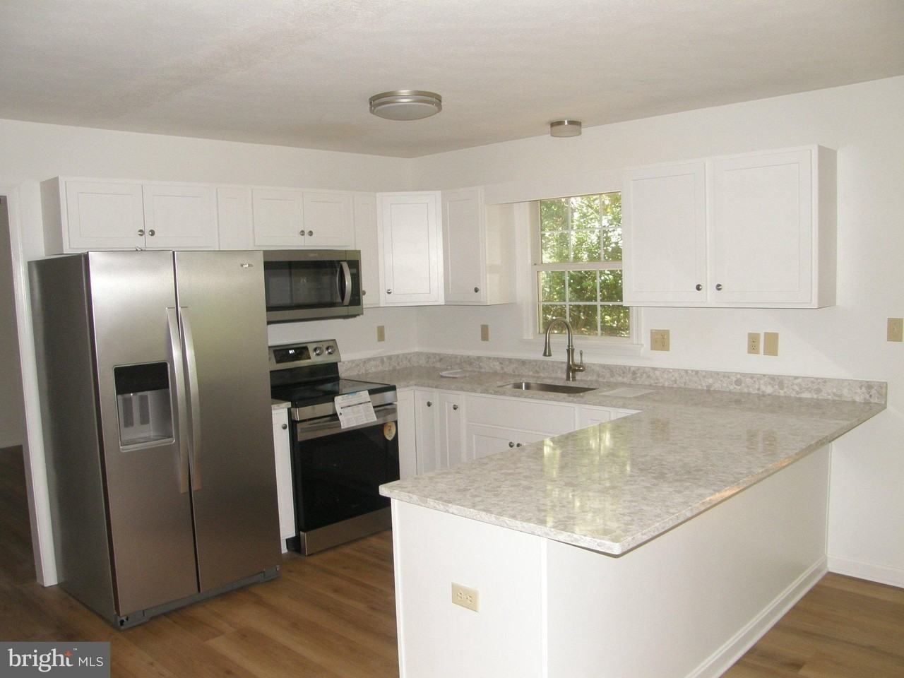22377 Sandra Ln - Photo 6 of 21