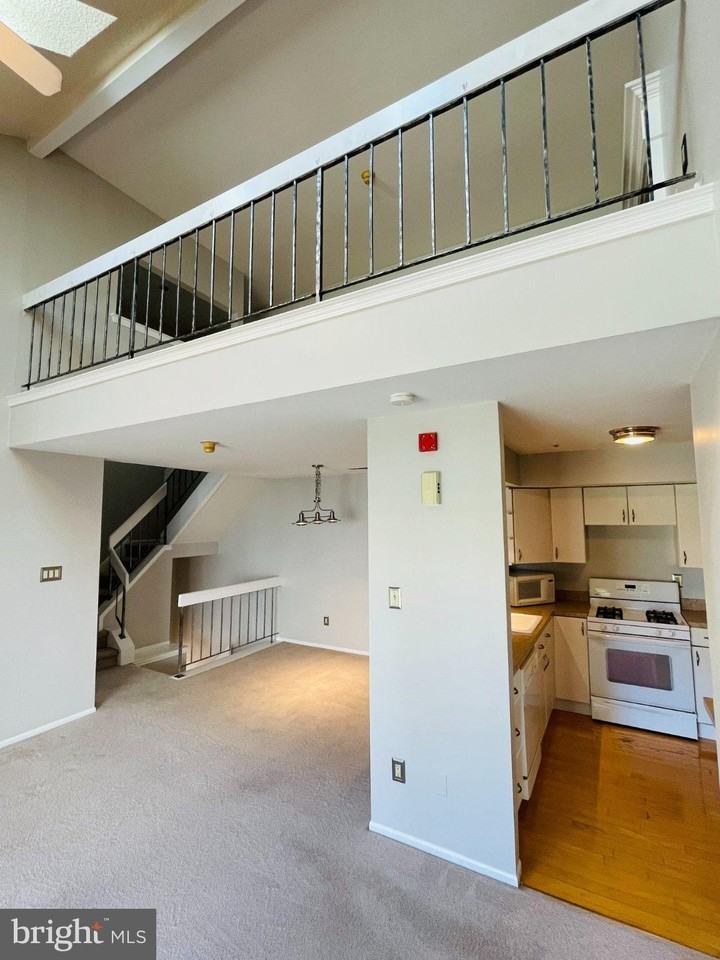 1908 Society Pl - Photo 3 of 15