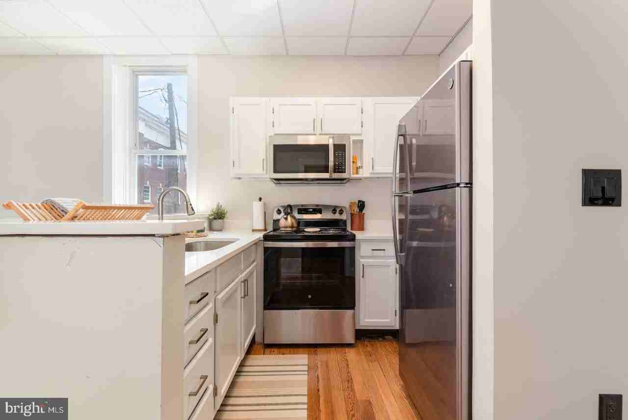 32 W High St #202 - Photo 4 of 13