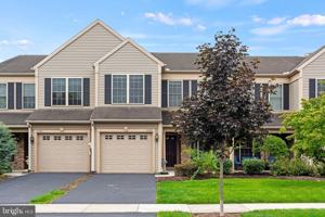 featured image of 2082 Deer Run Dr