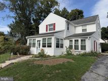 635 Lukens Ave - Photo 1 of 1