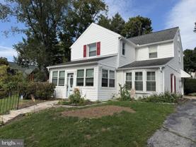 635 Lukens Ave - Photo 1 of 1