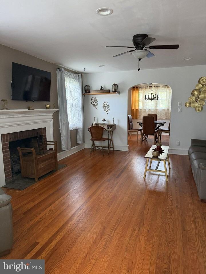 635 Lukens Ave - Photo 7 of 28