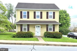 215 Maple St - Photo 1 of 1